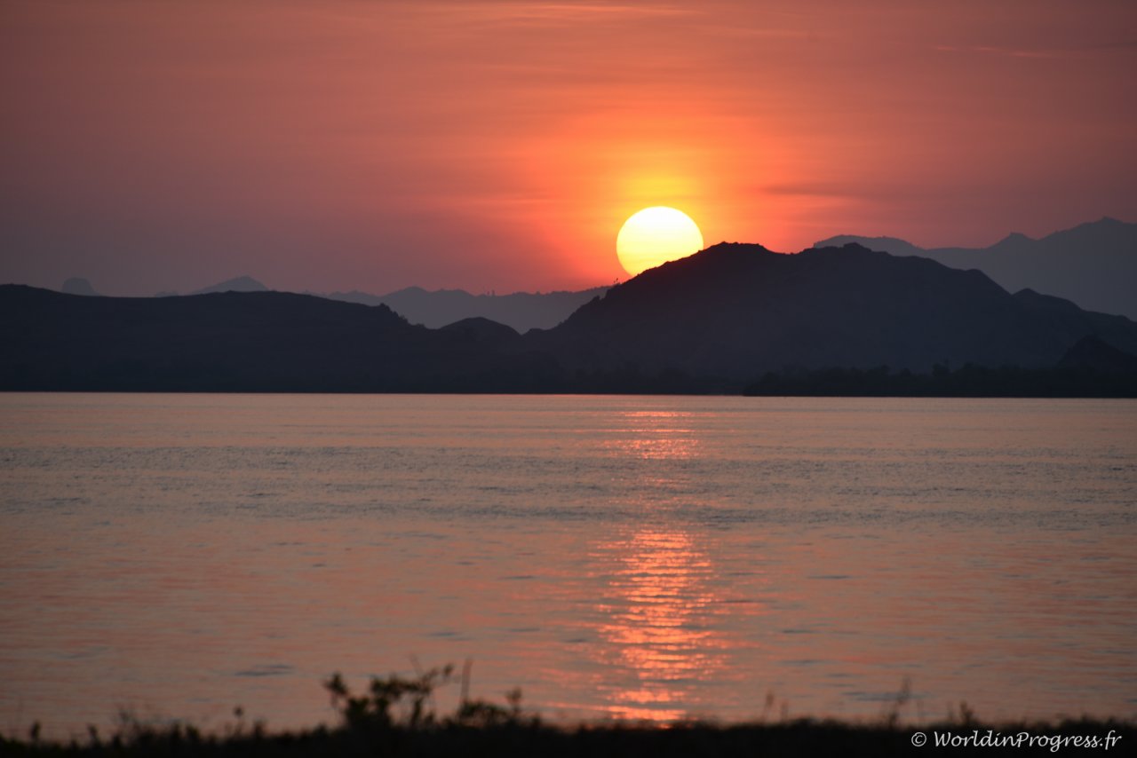 Coucher de soleil au Myanmar